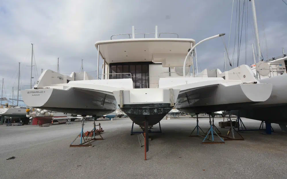 slider 1 Neel Trimarans Neel 47