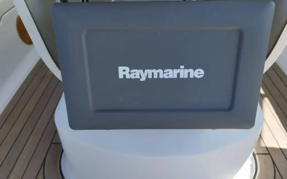 slider 21 Jeanneau Sun Odyssey 410