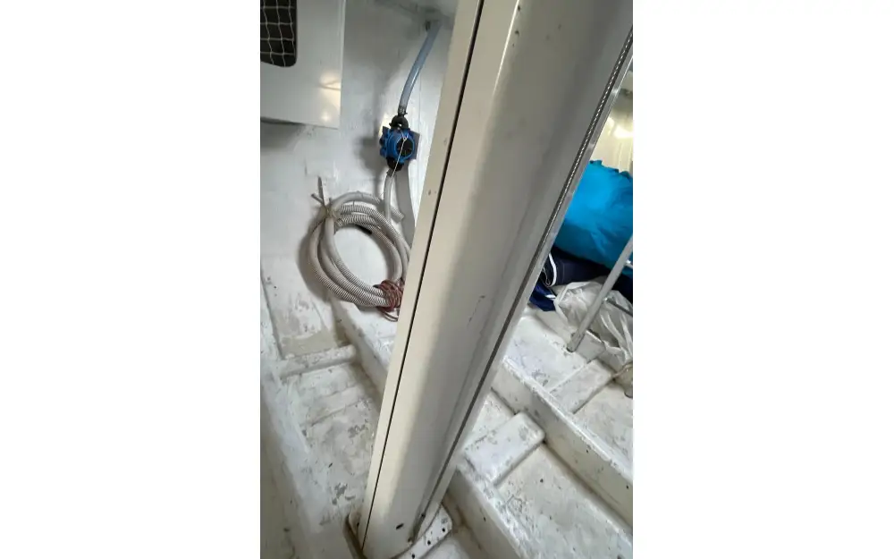 slider 25 Jeanneau Sun Odyssey 410