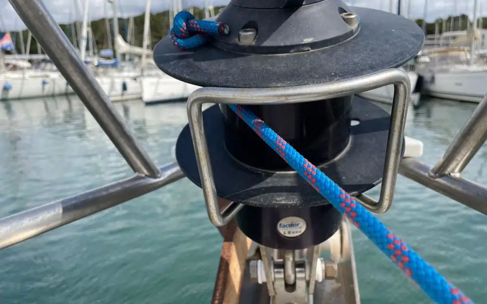 slider 25 Lagoon  46