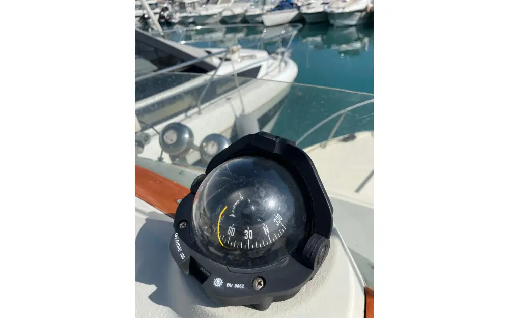 slider 33 Lagoon  46