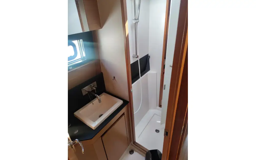 slider 5 Lagoon  39