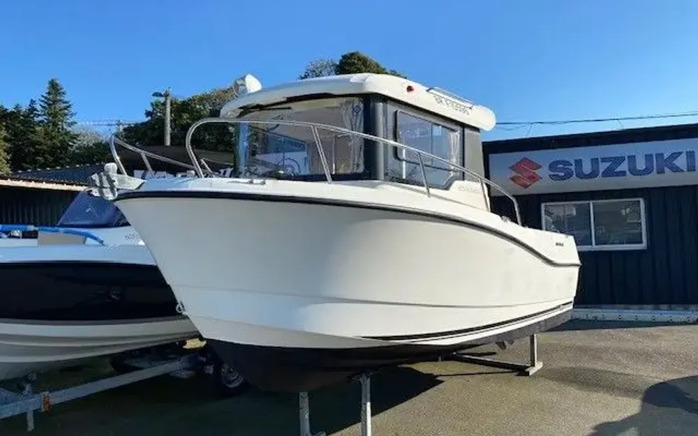QuicksilverQuicksilver 605 Pilothouse