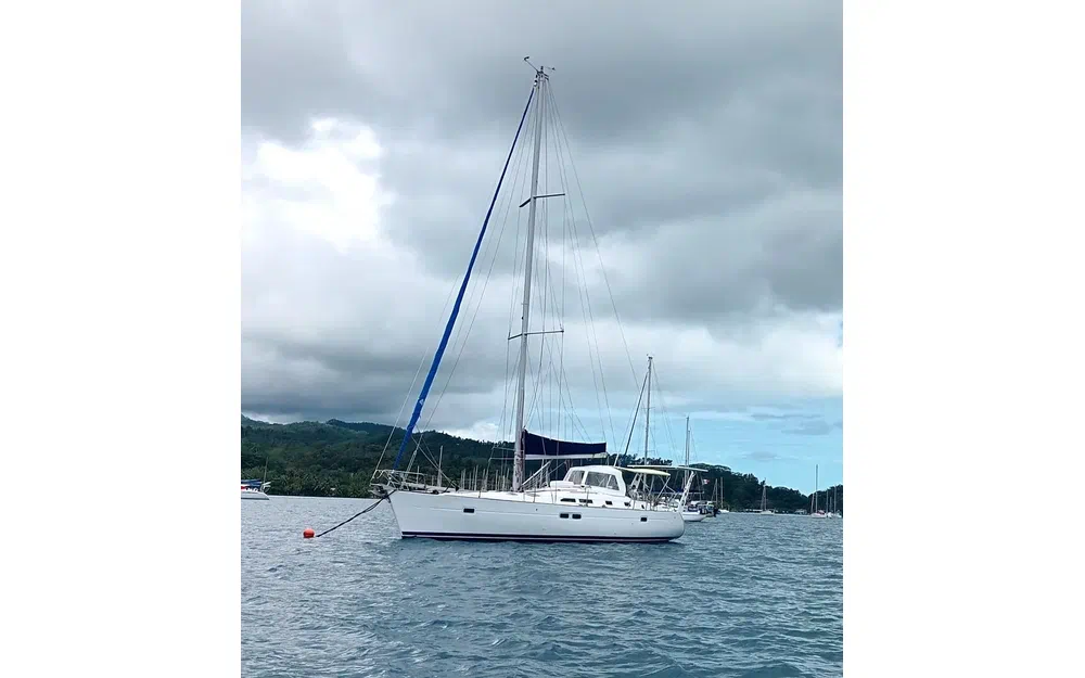 slider 10 Beneteau Oceanis 423