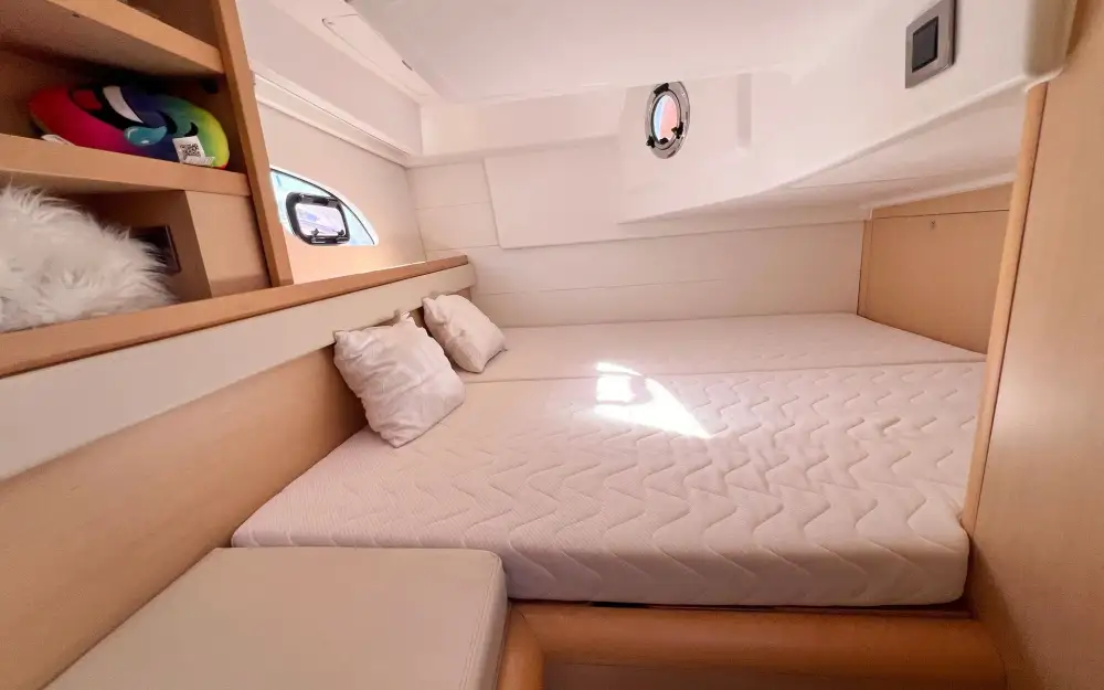 slider 17 Beneteau Gran Turismo 34