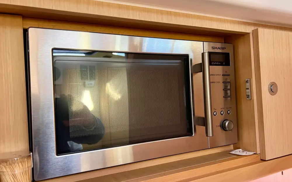 slider 14 Beneteau Gran Turismo 34