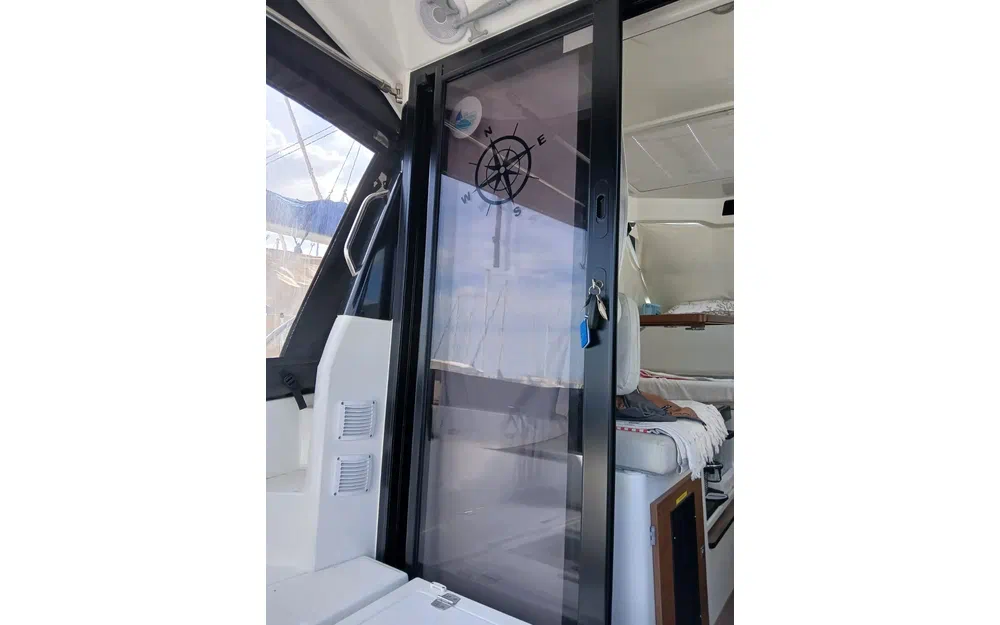 slider 6 Jeanneau Merry Fisher 895