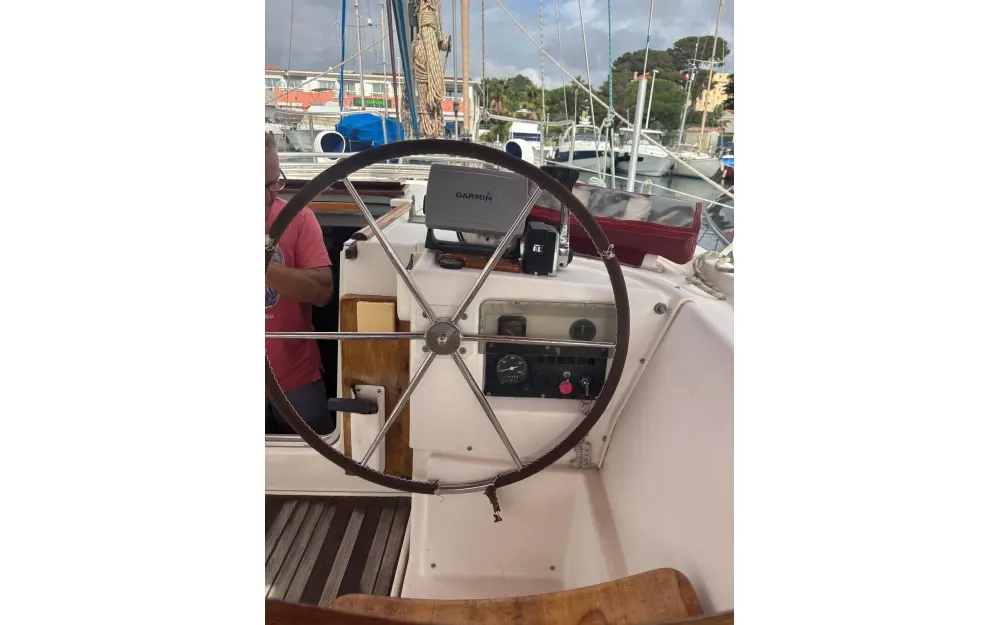slider 4 Beneteau Oceanis 40 CC - null