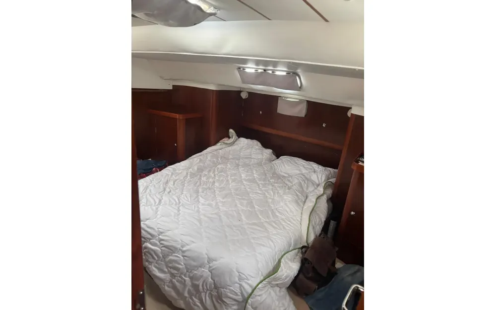 slider 8 Beneteau Oceanis 40 CC - null
