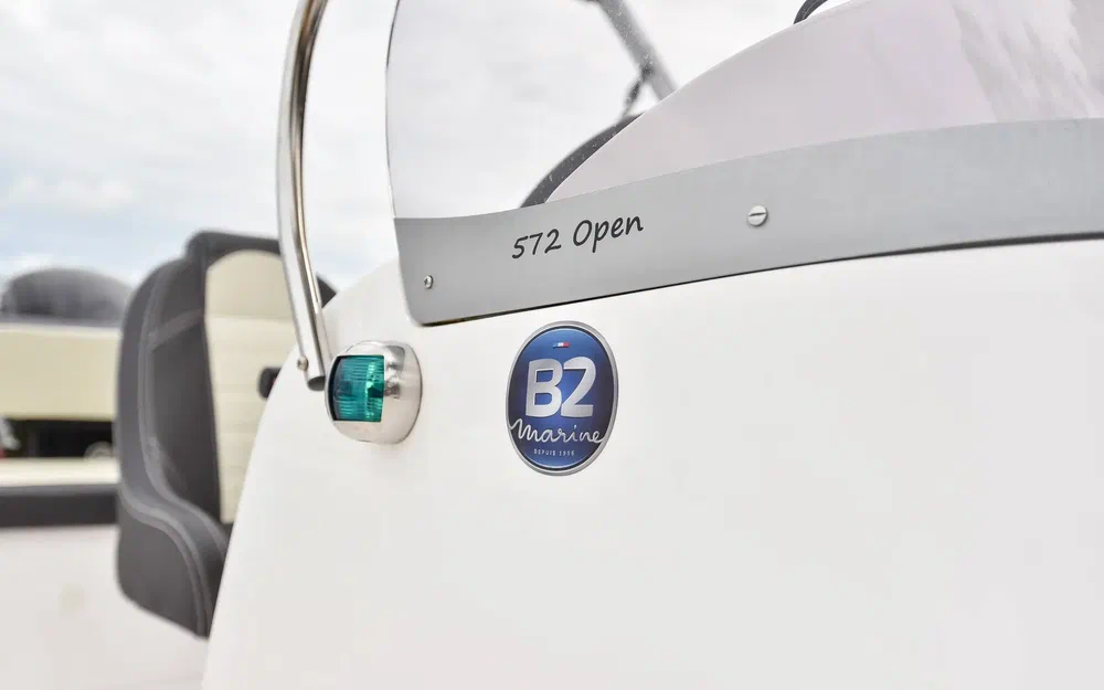 slider 9 B2 Marine CAP FERRET 572 OPEN