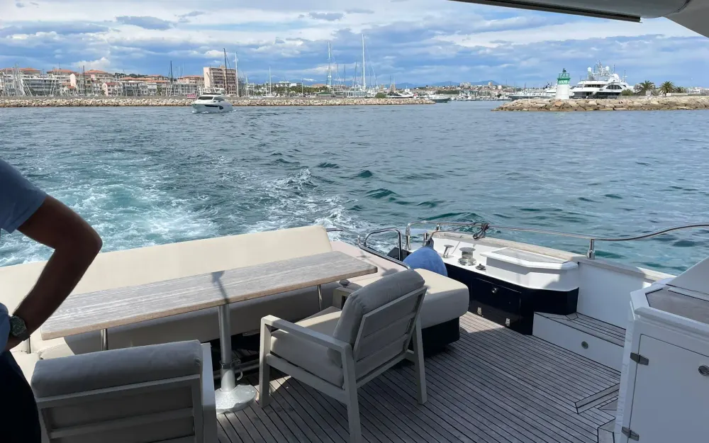 slider 3 Cayman  57 HT