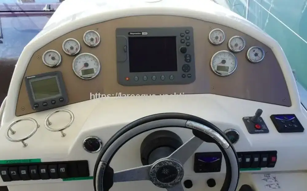 slider 16 Jeanneau Prestige 30 S