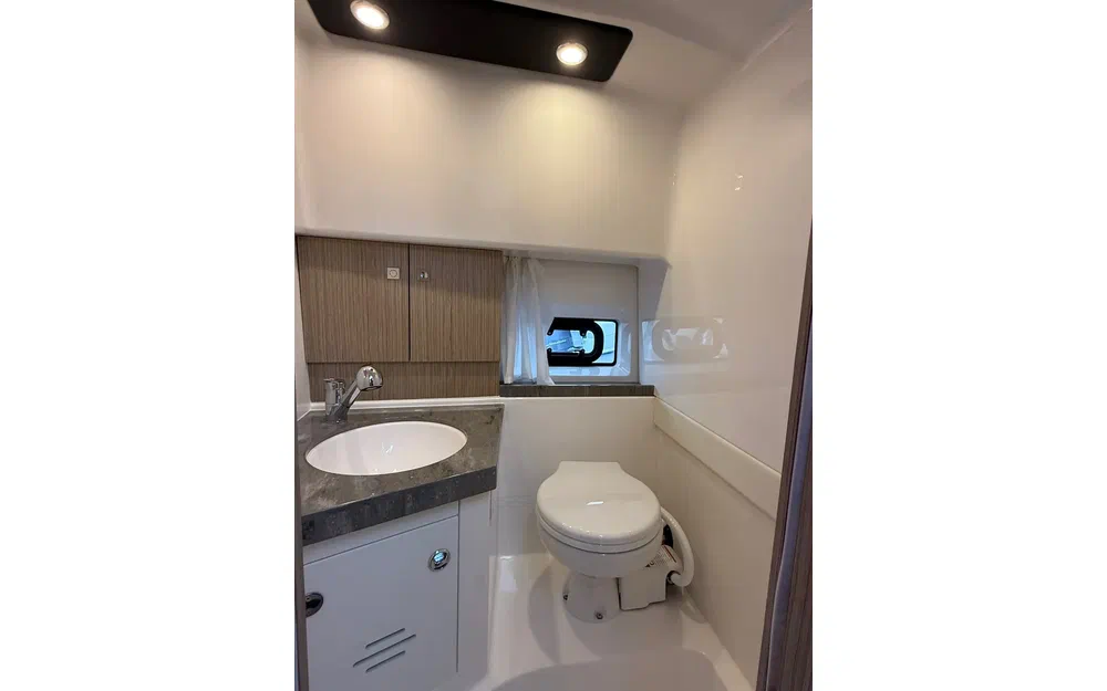 slider 10 Karnic SL902