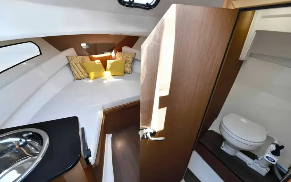 slider 7 Jeanneau Cap Camarat 7.5 WA