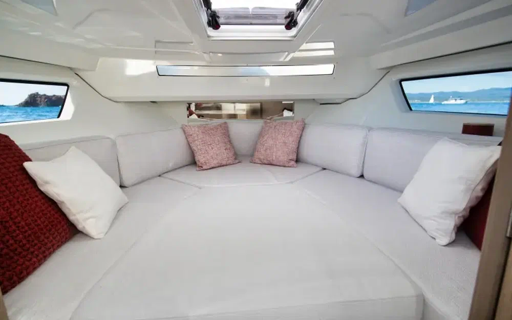 slider 8 Jeanneau Cap Camarat 9.0 WA