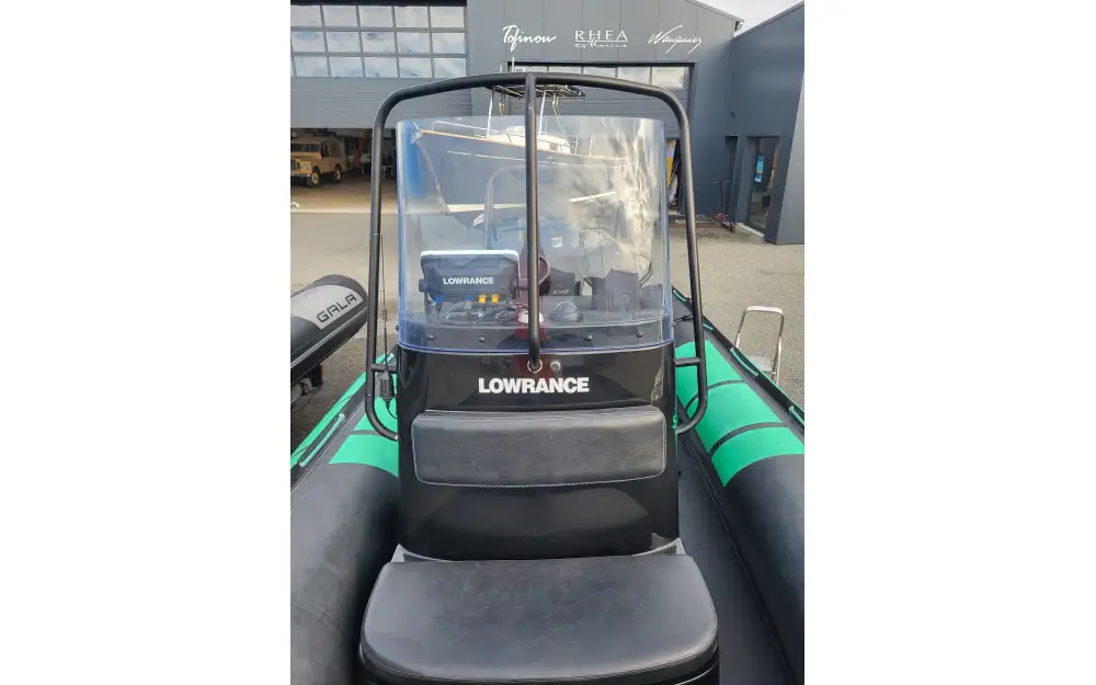 slider 2 Zeppelin Command 21 V Pro