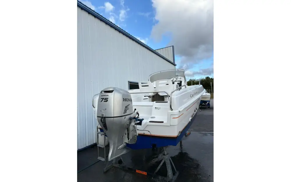 slider 2 B2 Marine Cap Ferret 552 Open