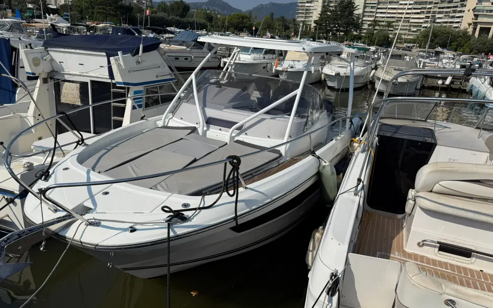 slider 7 Jeanneau Cap Camarat 9.0 WA