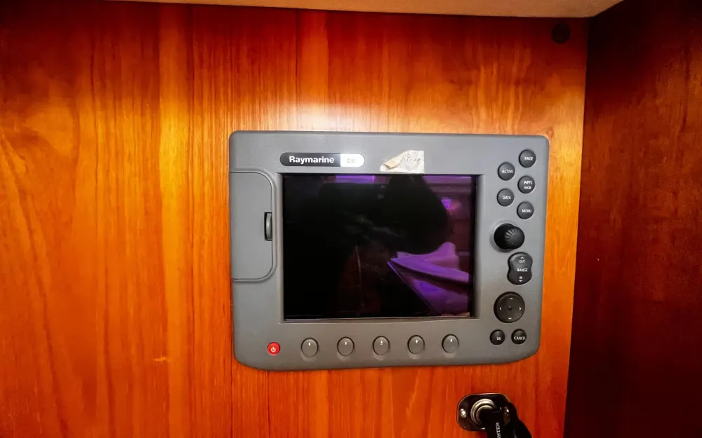 slider 39 Moody  47