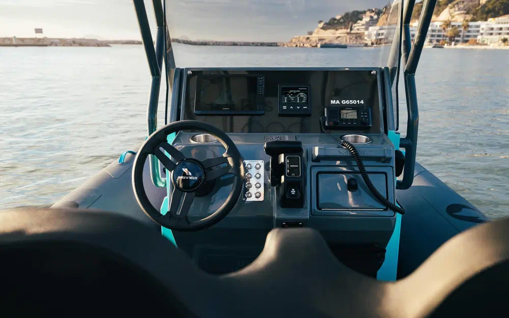 slider 14 Highfield sport 600 JO