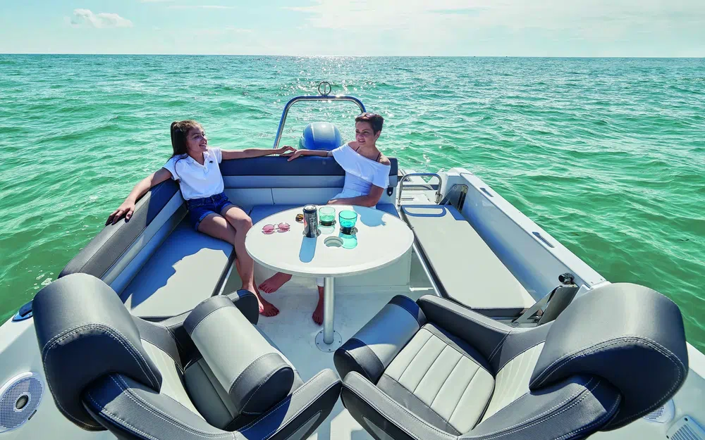 slider 1 Jeanneau Cap Camarat 6.5 CC