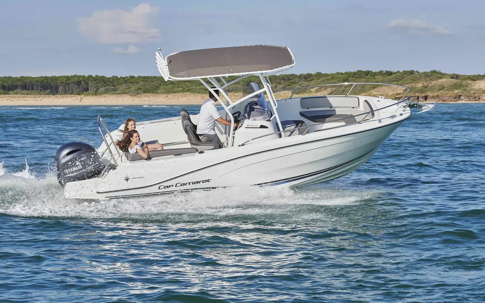 slider 2 Jeanneau Cap Camarat 6.5 CC
