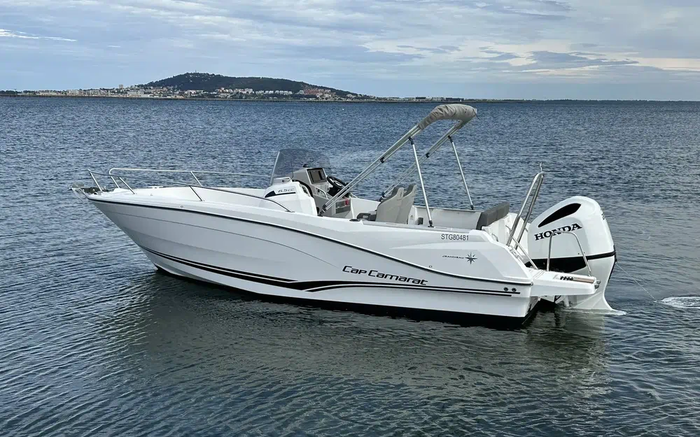 slider 1 Jeanneau Cap Camarat 6.5 CC