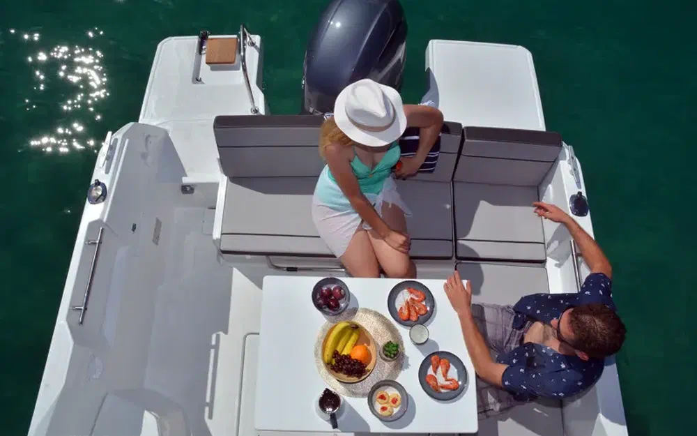 slider 1 Jeanneau Merry Fisher 695