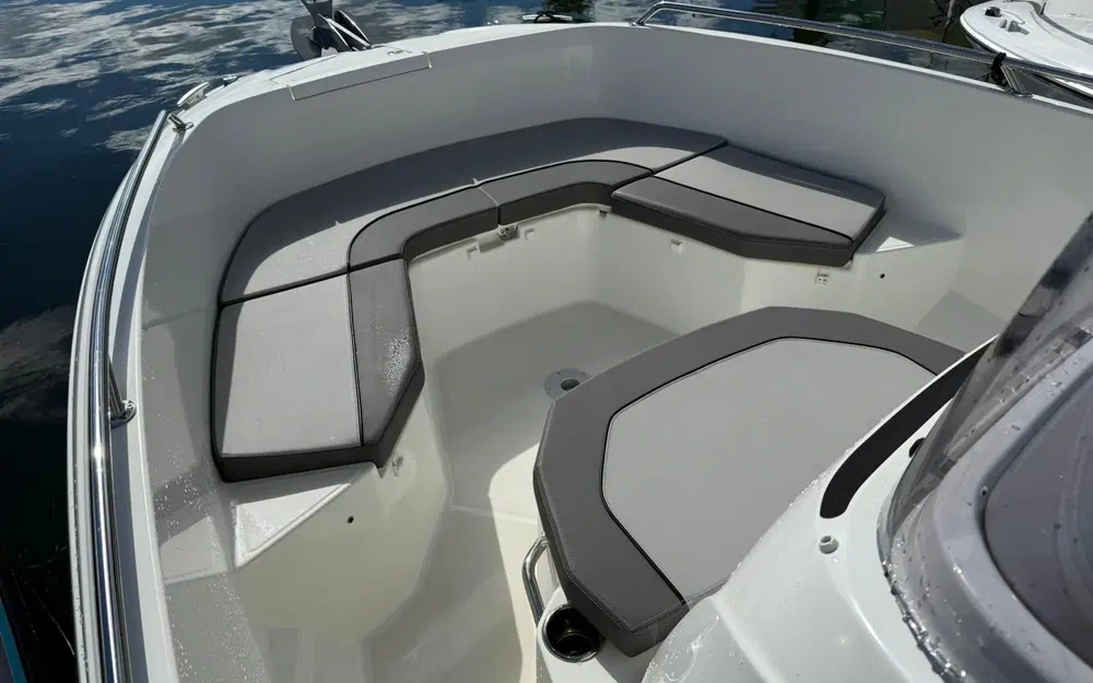 slider 7 Jeanneau Cap Camarat 7.5 CC