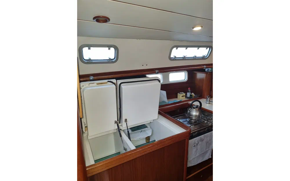 slider 15 Beneteau Oceanis 461