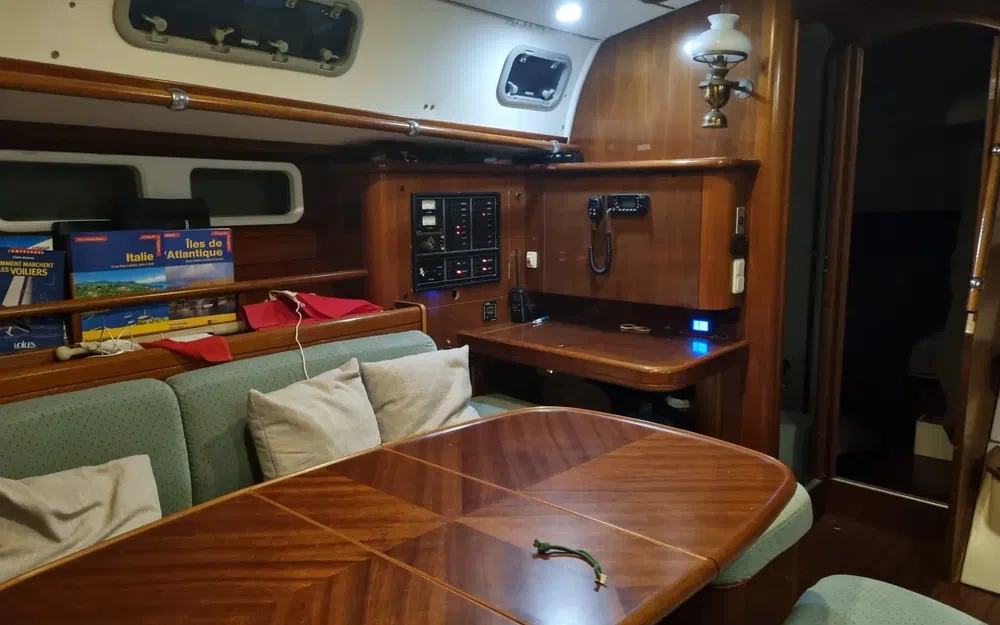 slider 23 Beneteau Oceanis 461