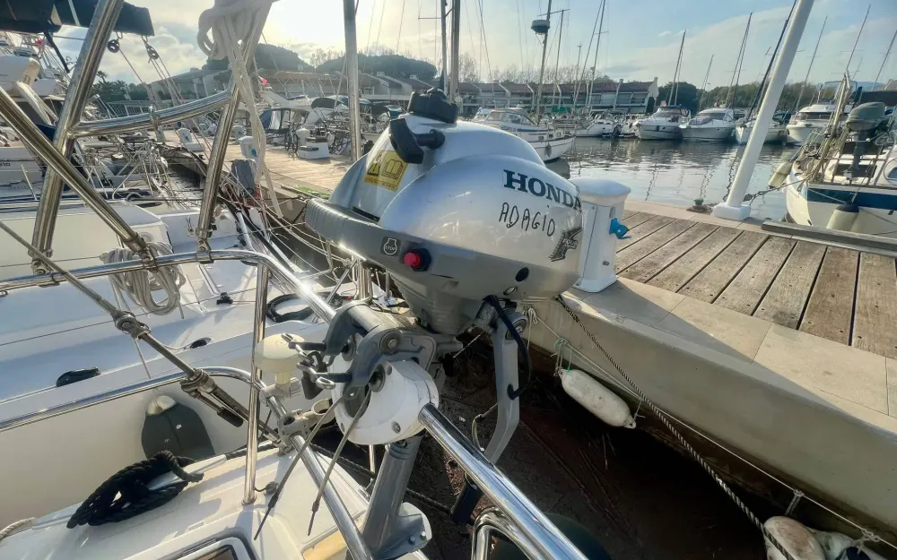 slider 9 Beneteau Oceanis 40