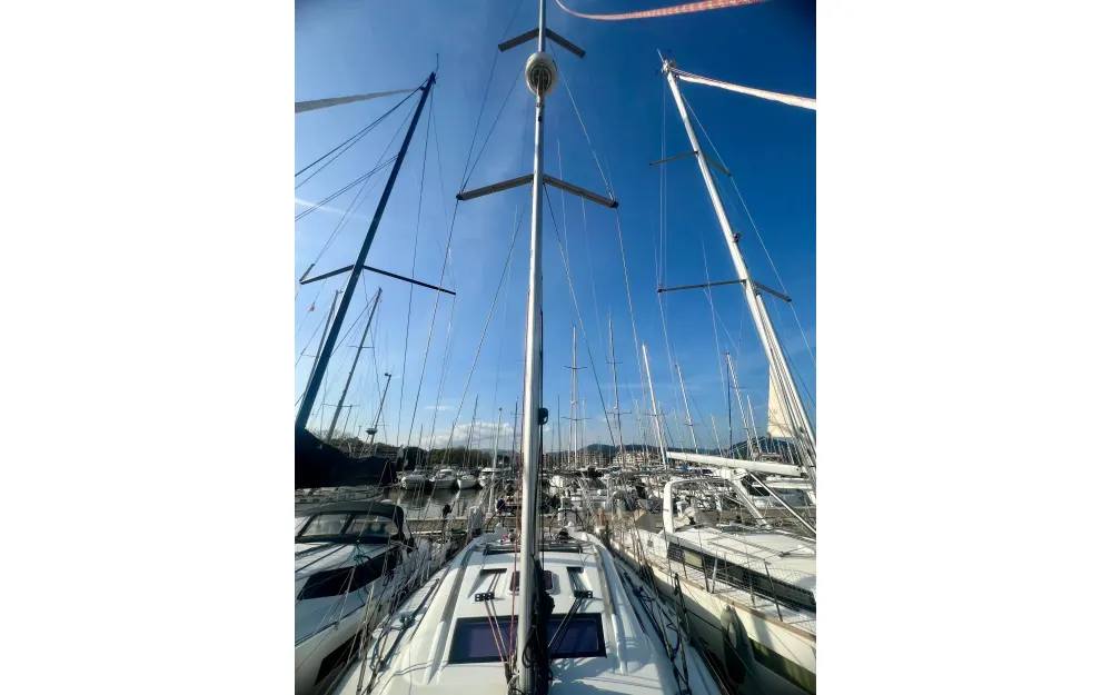 slider 13 Beneteau Oceanis 40