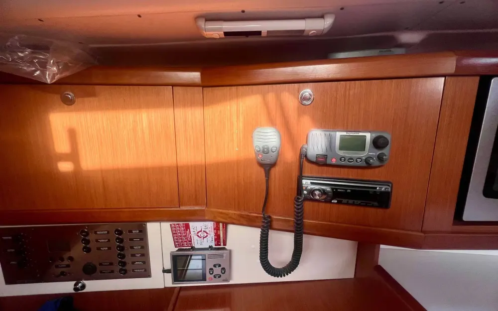 slider 24 Beneteau Oceanis 40