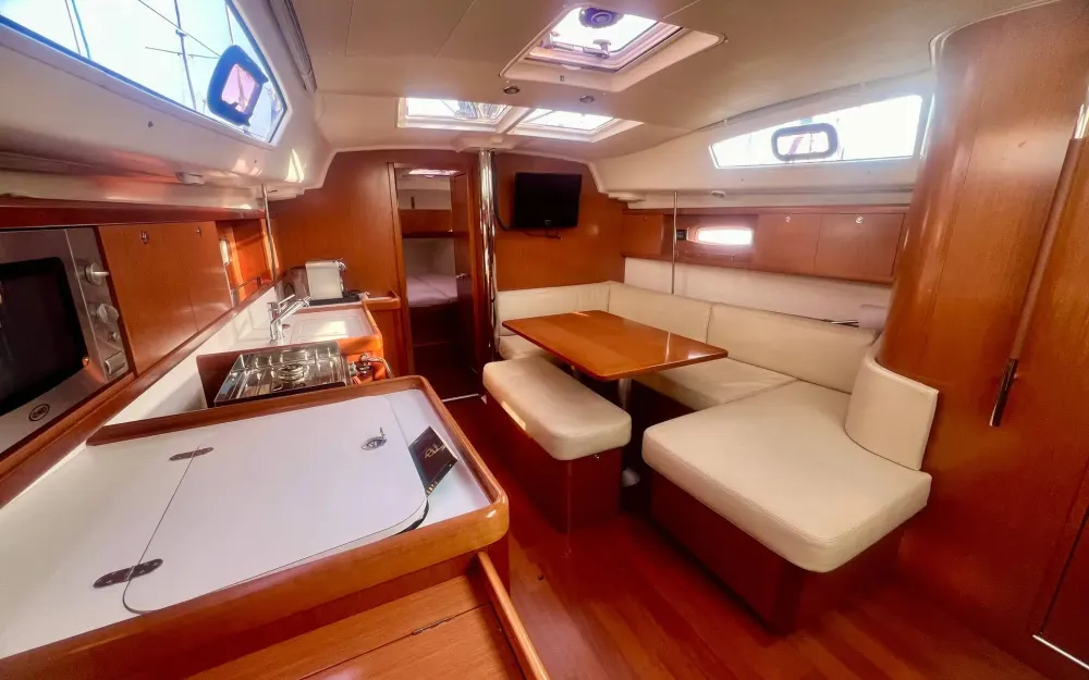 slider 54 Beneteau Oceanis 40