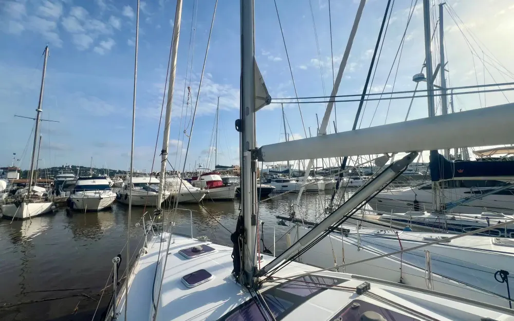 slider 6 Beneteau Oceanis 40