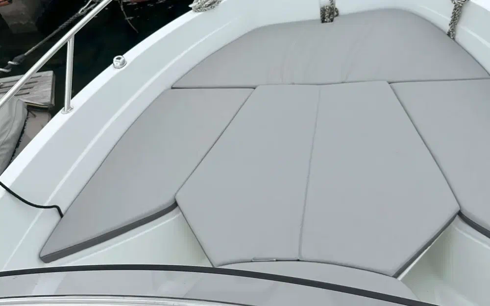 slider 1 Jeanneau Cap Camarat 5.5 CC