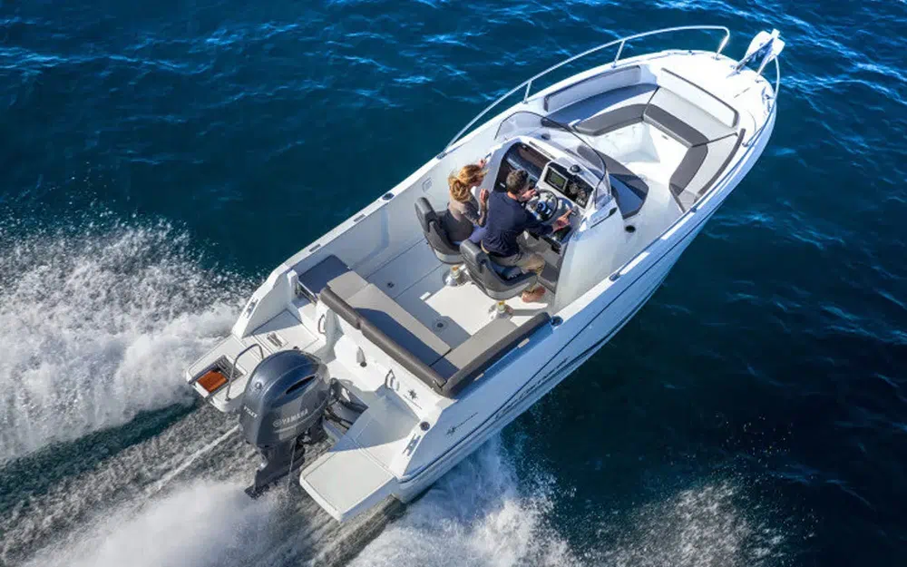 slider 1 Jeanneau Cap Camarat 6.5 CC