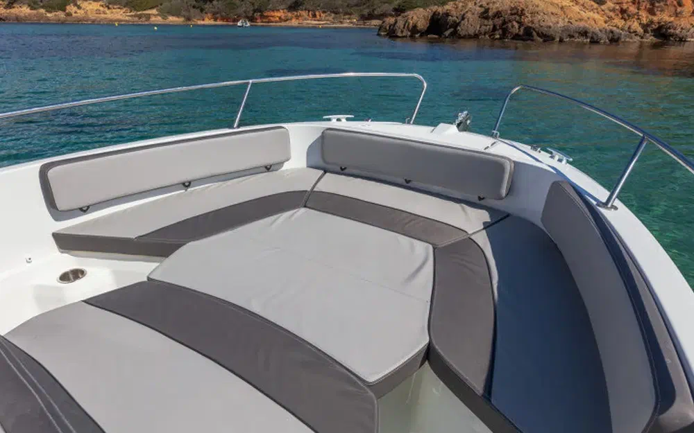 slider 4 Jeanneau Cap Camarat 6.5 CC