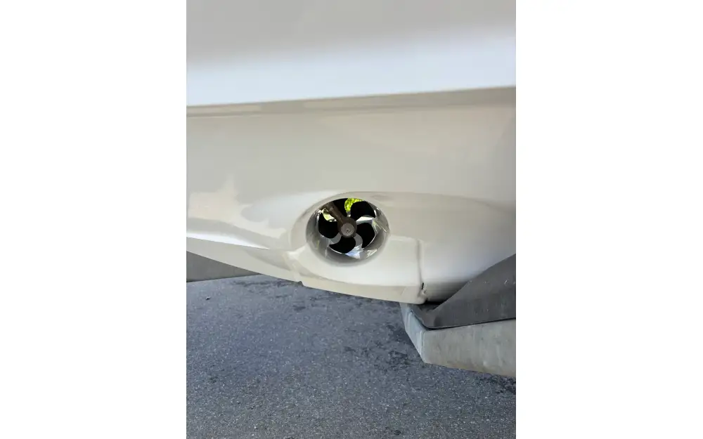 slider 12 Jeanneau Cap Camarat 9.0 CC