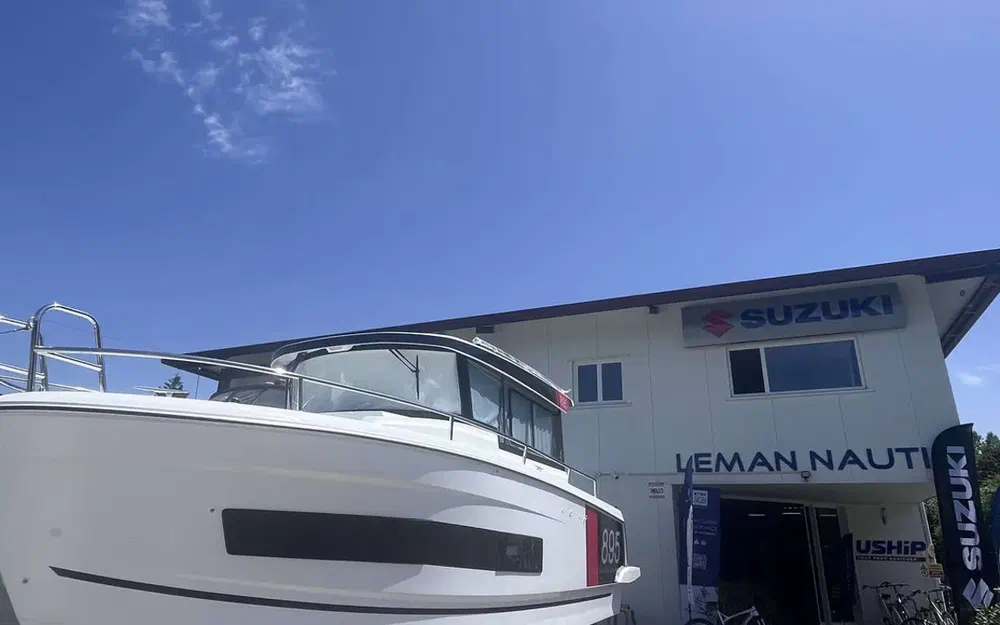 slider 1 Jeanneau Merry Fisher 895