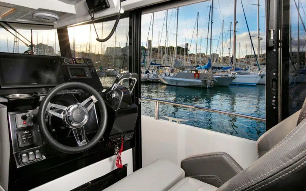 slider 6 Jeanneau Merry Fisher 895