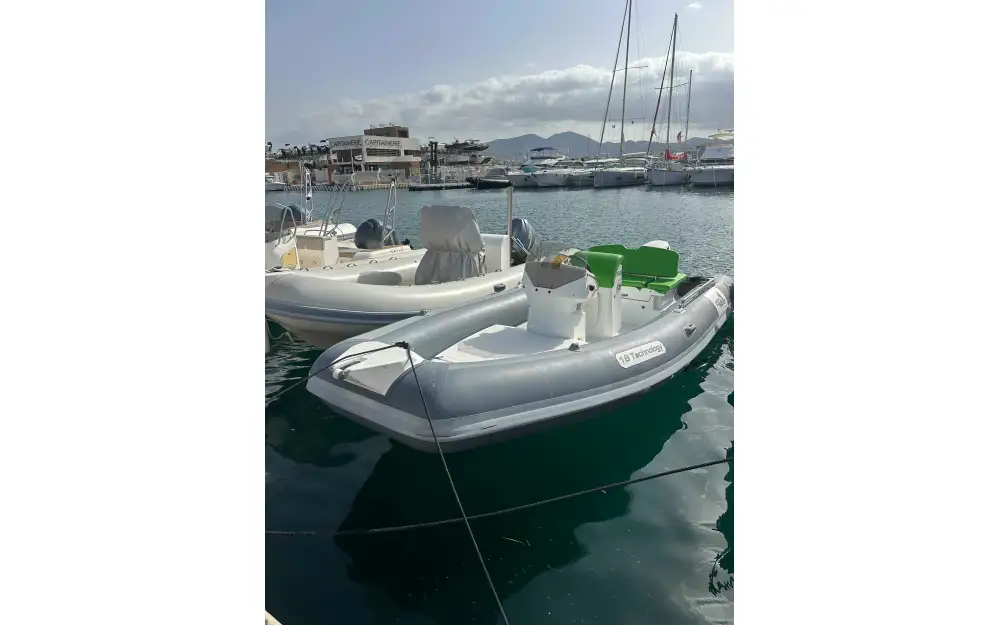MV MarineMV Marine 18