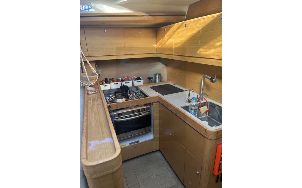 slider 10 Dufour 512