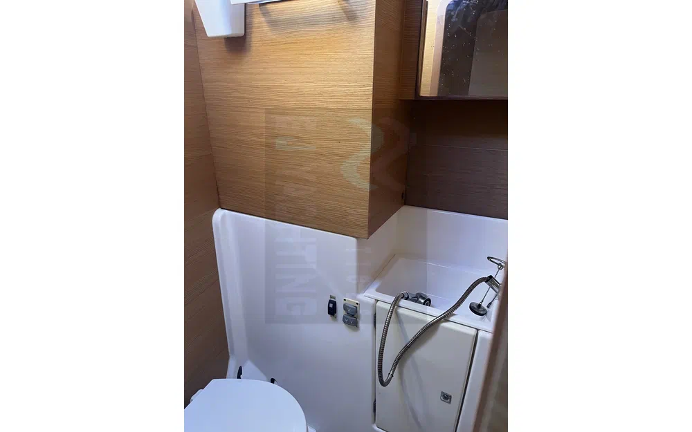 slider 17 Dufour 512