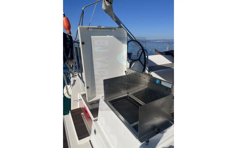 slider 23 Dufour 512