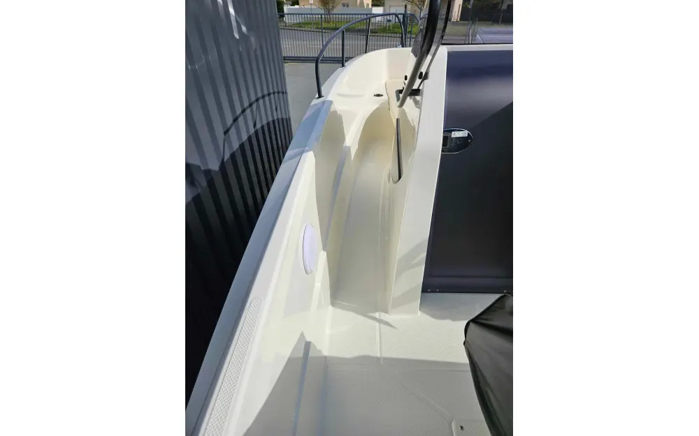 slider 9 Quicksilver Activ 705 open - null