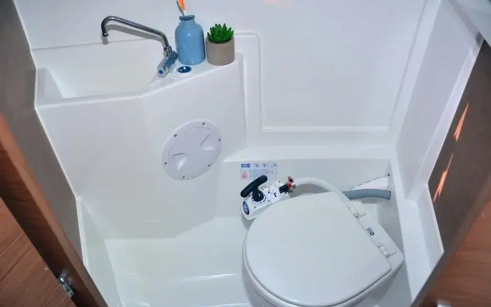 slider 3 Jeanneau Merry Fisher 695