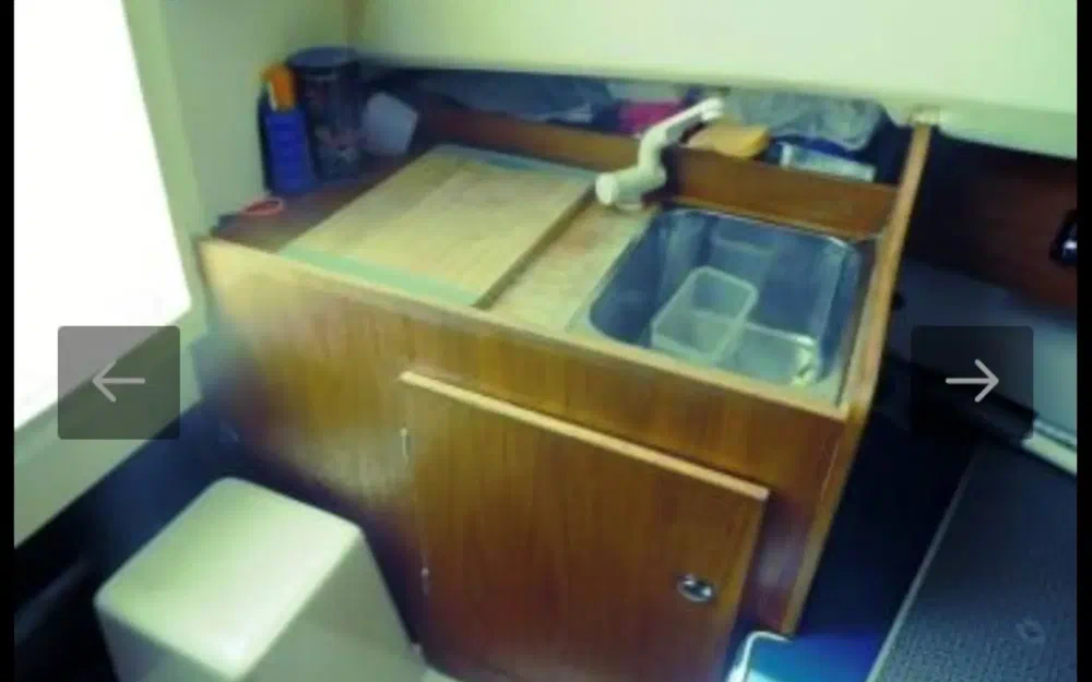 slider 5 Jeanneau Cap Camarat 755