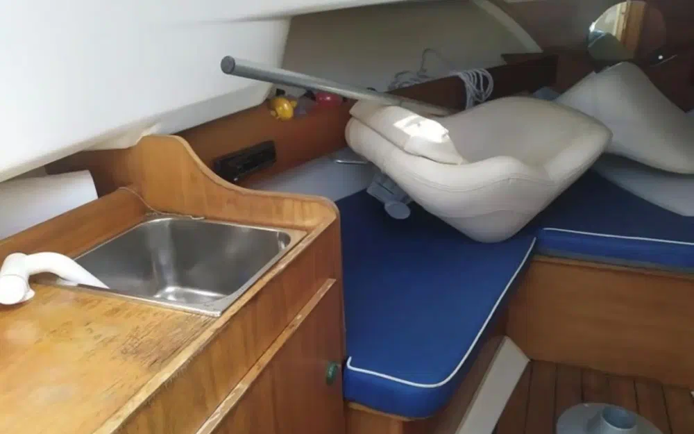 slider 17 Jeanneau Cap Camarat 755